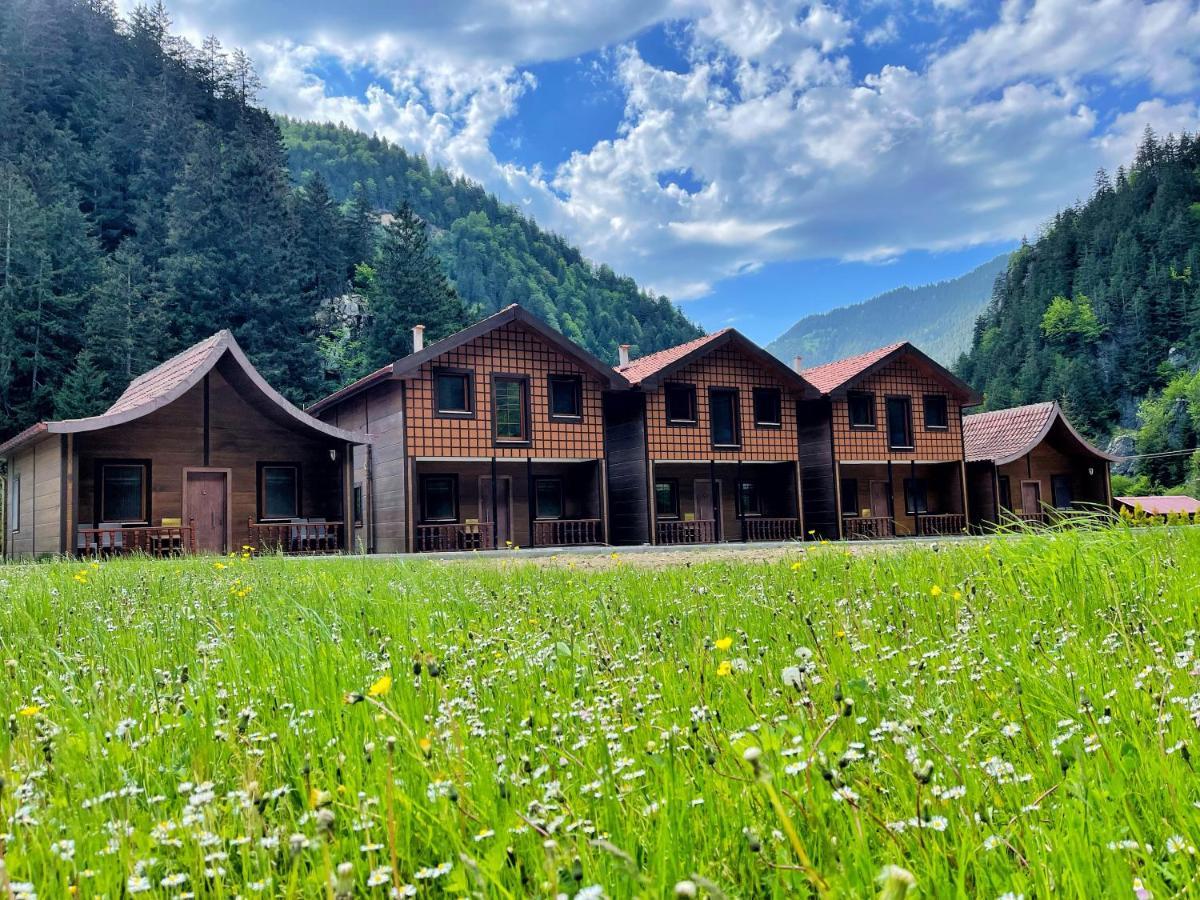 Raha Villa Bungalow Узунгель Экстерьер фото
